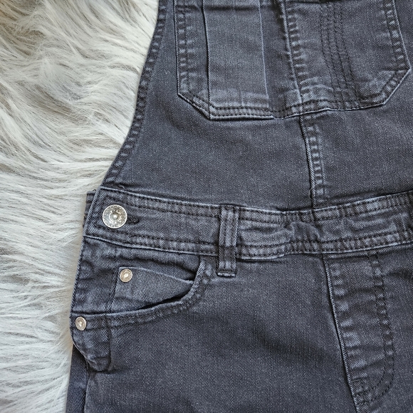 Ardene Shorts Overalls - Picture 2 of 11